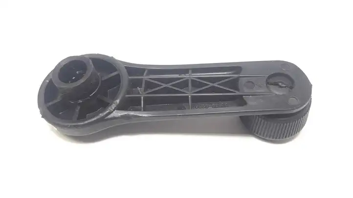 Hyundai i20 (PB PBT) (2008 - 2012) 826322200 Ручка стеклоподъемника — фото 4