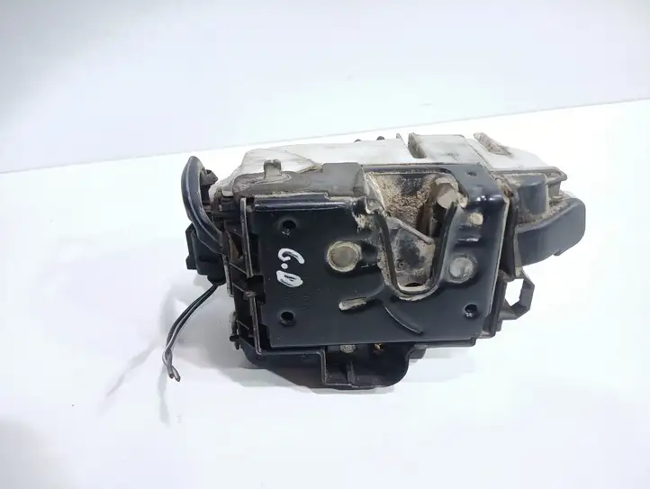 Seat Ibiza II (6k) (1999 - 2002) 6K4839016G Замок задней двери — фото 1