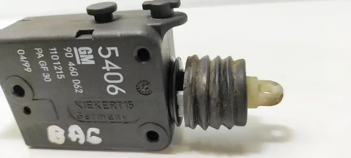 Opel Astra G (1998 - 2004) 90460062 Актуатор замка задней двери — фото 4