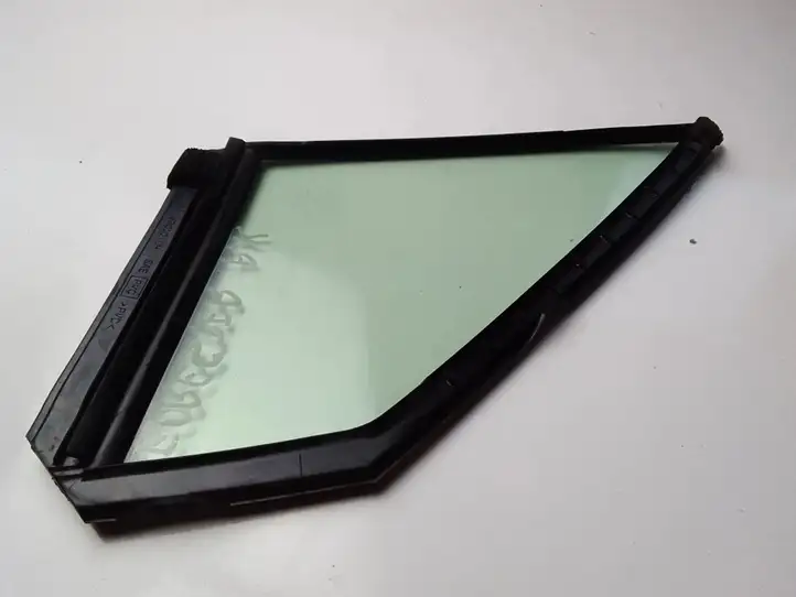 Subaru Forester SH (2008 - 2013) 61284SG010 Треугольное стекло кузова — фото 2