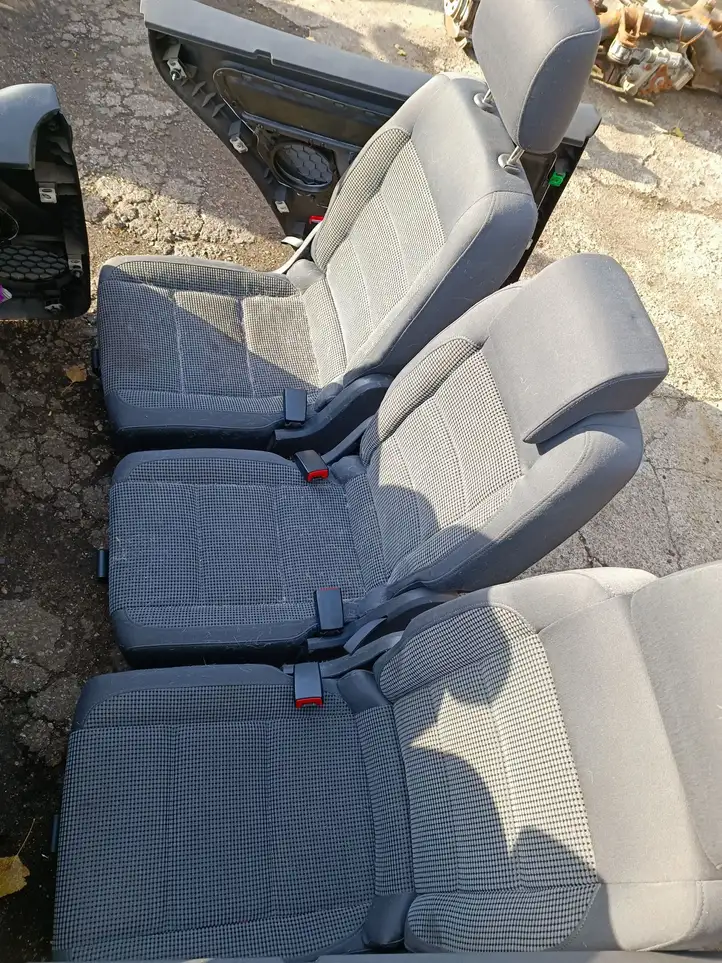 Volkswagen Touran I (2003 - 2010) Комплект салона — фото 4