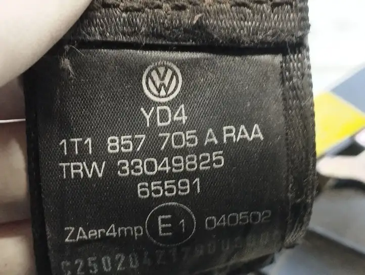 Volkswagen Touran I (2003 - 2010) 1T1857705A Передний ремень безопасности — фото 7