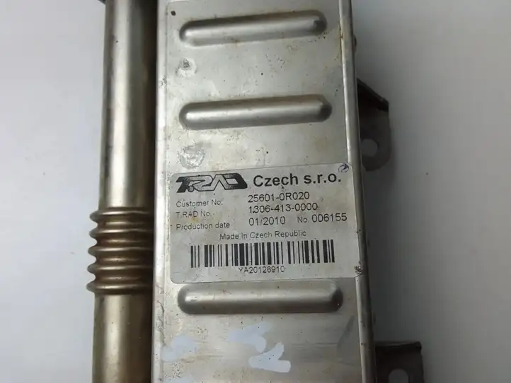 Toyota Avensis T270 (2009 - 2012) 256010R020 Охладитель клапана EGR — фото 2