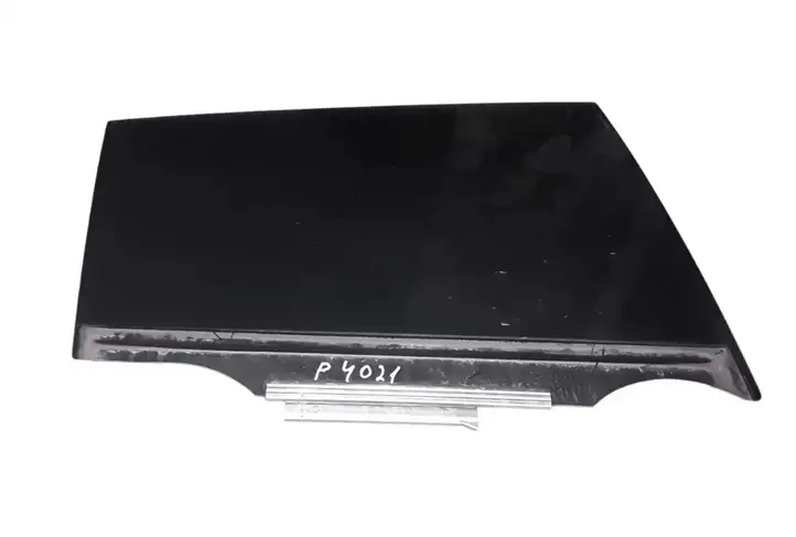 Toyota RAV 4 (XA40) (2012 - 2018) 6811342150 Стекло задней двери — фото 2