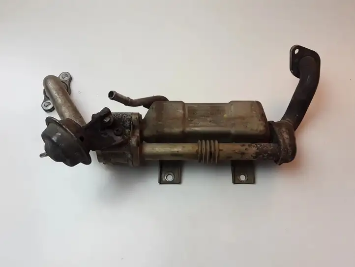 Toyota Avensis T250 (2006 - 2009) 256800R020 Охладитель клапана EGR — фото 2