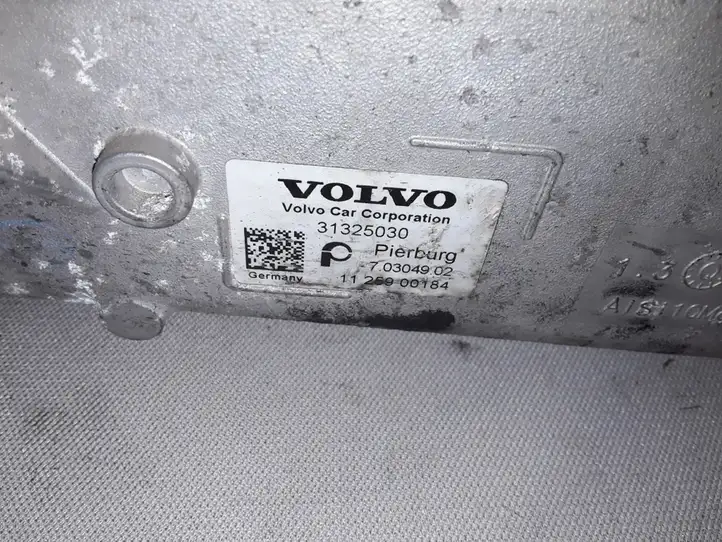 Volvo XC70 (2007 - 2013) 31325030 Охладитель клапана EGR — фото 3