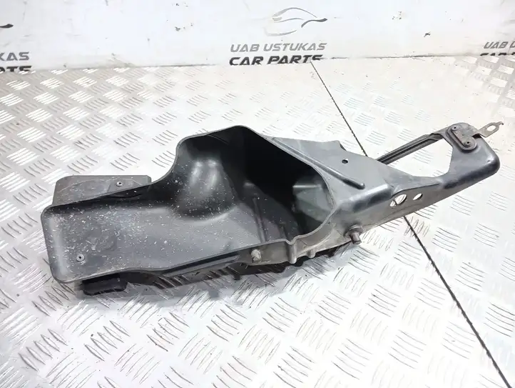 Honda Civic (2006 - 2011) Детали воздухозаборника — фото 2