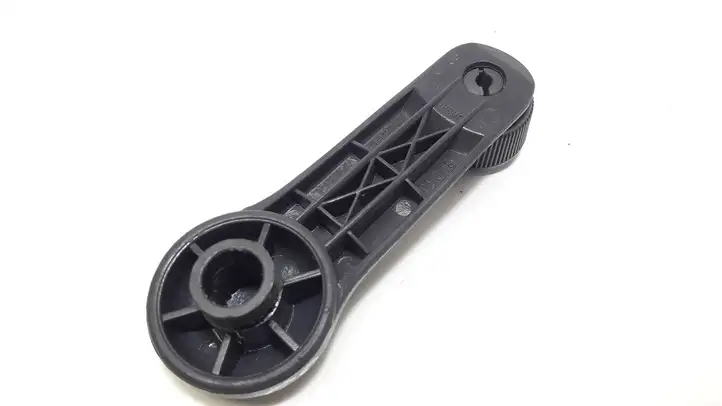 Hyundai Elantra (2000 - 2003) 8263022001 Ручка стеклоподъемника — фото 2
