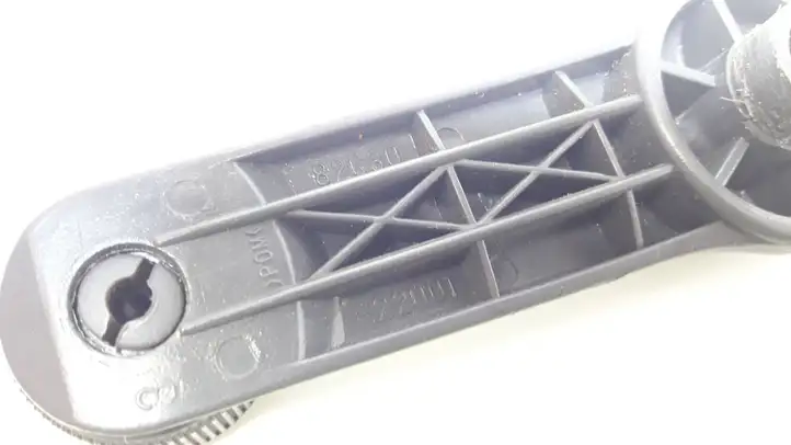 Hyundai Elantra (2000 - 2003) 8263022001 Ручка стеклоподъемника — фото 4