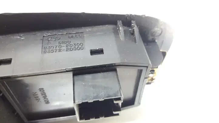 Hyundai Elantra (2000 - 2003) 935702D010 Кнопка стеклоподъемников — фото 7