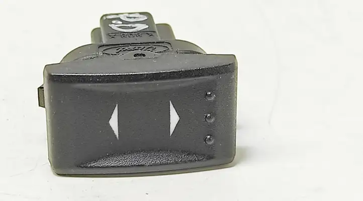 Ford Mondeo Mk III (2000 - 2007) 1S7114529AB Блок кнопок стеклоподъемников — фото 1
