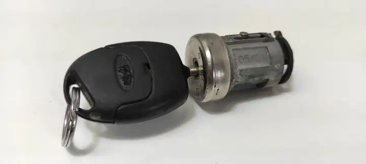 Ford Focus (1998 - 2004) 1S4F12A650AC Комплект системы зажигания — фото 2