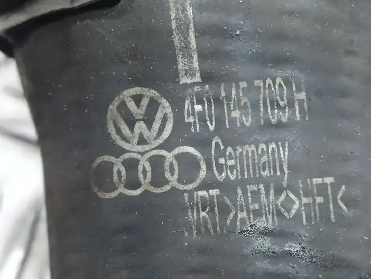 Audi A6 S6 C6 4F (2004 - 2008) 4F0145709H Трубки интеркулера / Шланги интеркулера — фото 3
