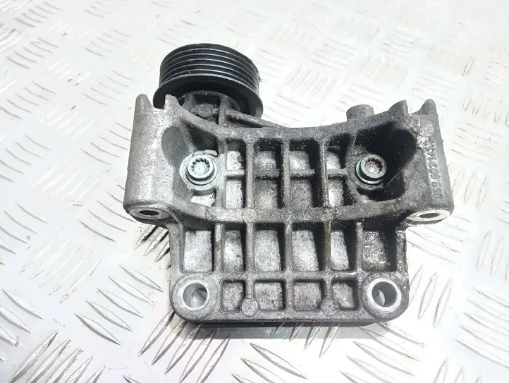 Audi A6 S6 C6 4F (2004 - 2008) 059903143K Кронштейн генератора — фото 1