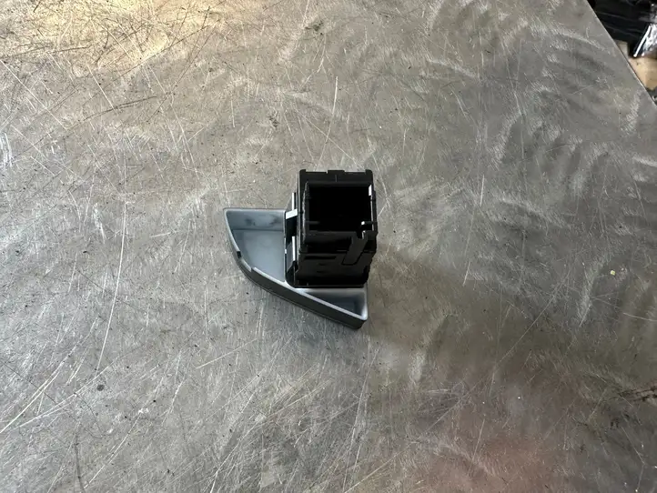 Citroen C4 Grand Picasso (2013 - 2016) 96594789 Включатель аварийных фонарей — фото 3