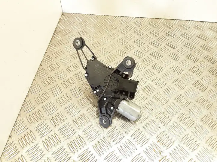 Toyota Yaris (2005 - 2009) 0390201825 Двигатель стеклоочистителя заднего стекла — фото 1