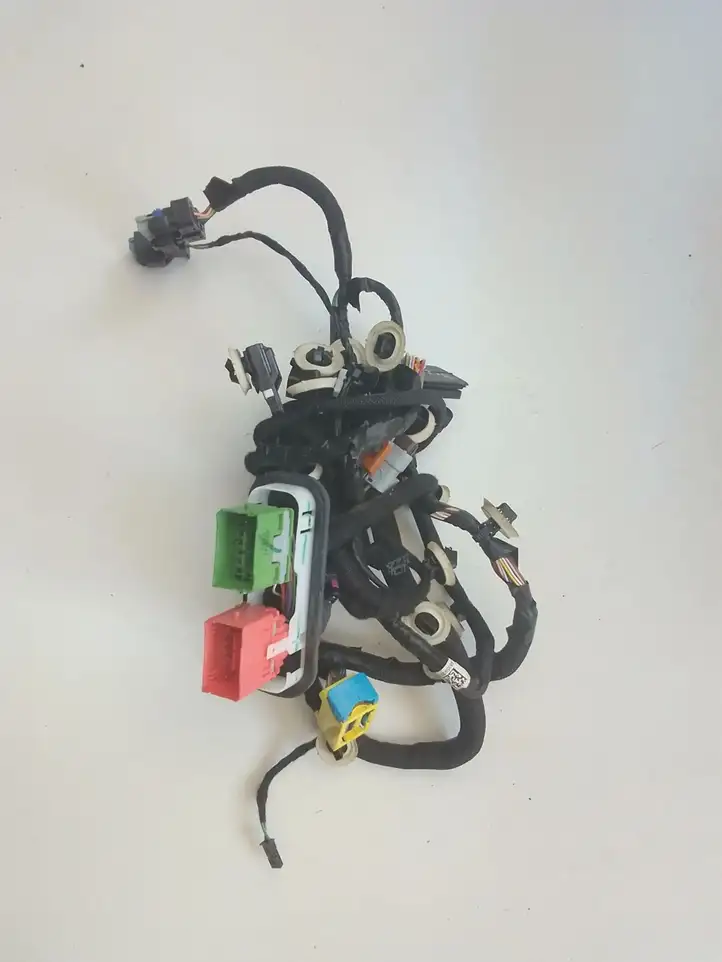 Opel Corsa F (2019 - ) 9835933080 Прочая электропроводка — фото 1