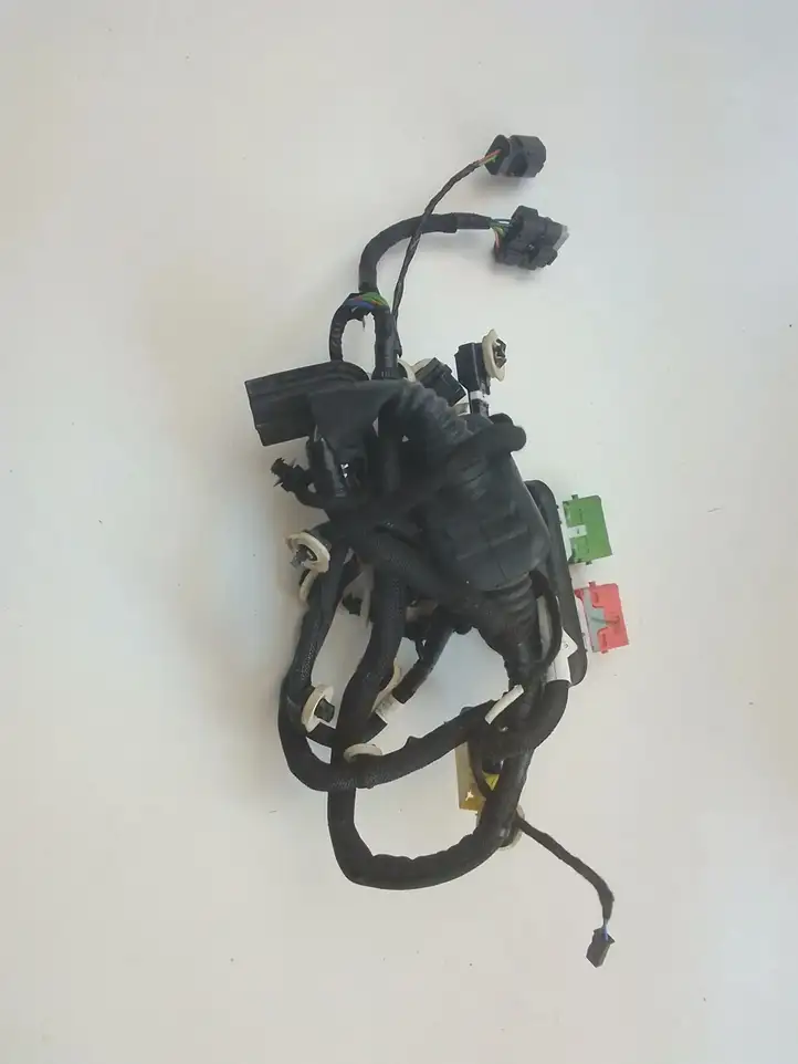 Opel Corsa F (2019 - ) 9835933080 Прочая электропроводка — фото 2