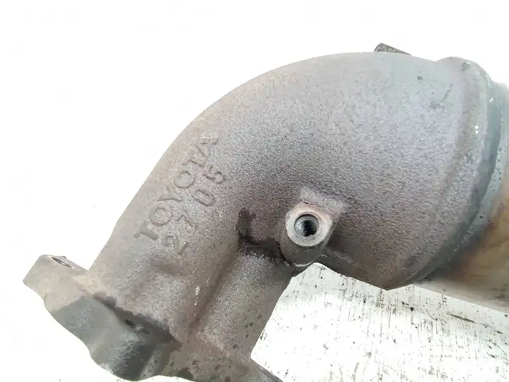 Toyota Corolla Verso E121 (2001 - 2004) Катализатор / DPF / FAP — фото 2