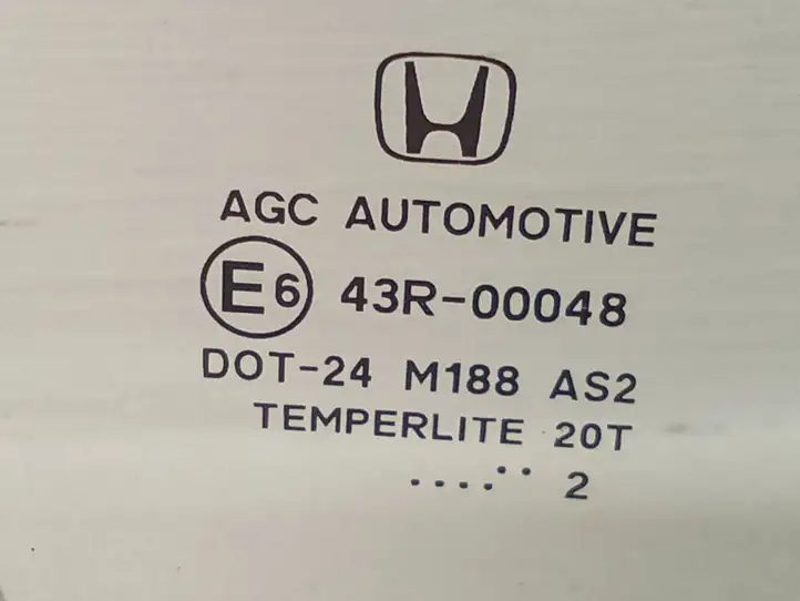 Honda Civic IX (2011 - 2017) 43R00048 Стекло задней двери — фото 4