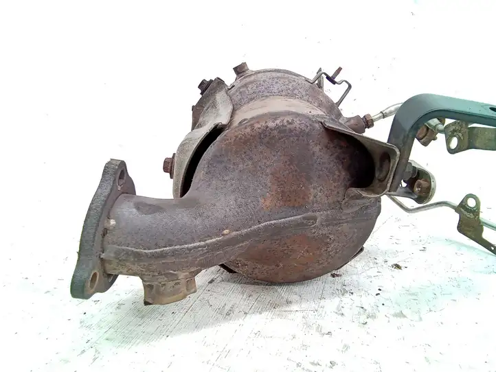 Toyota Avensis T250 (2006 - 2009) Катализатор / DPF / FAP — фото 4
