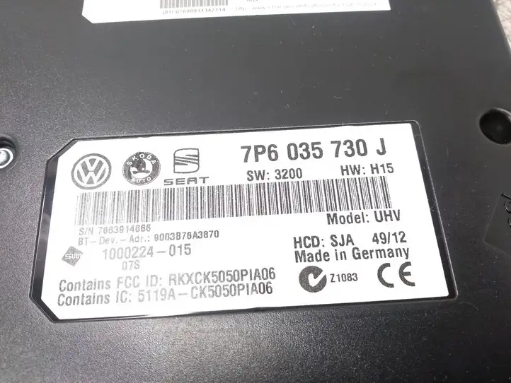 Volkswagen Touran II (2010 - 2016) 7P6035730J Bluetooth модуль — фото 4