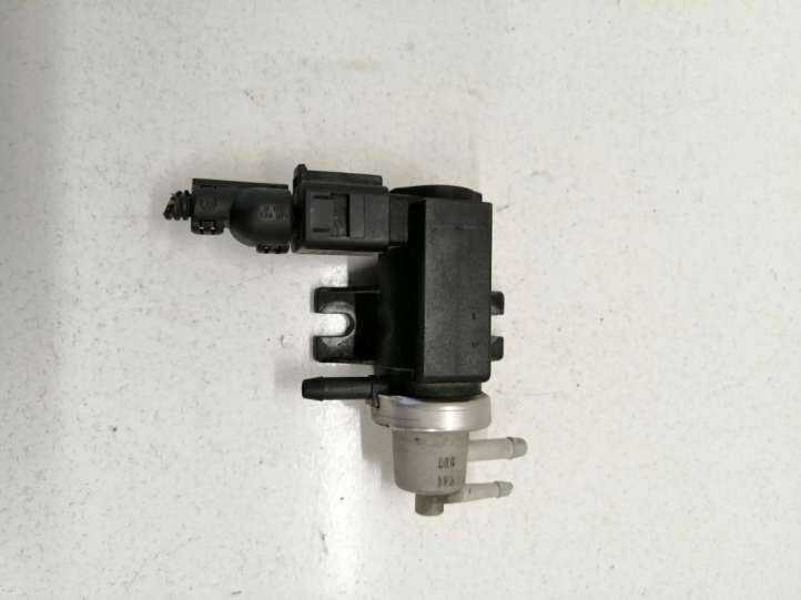 1J0906627A Volkswagen Bora Solenoidinis vožtuvas