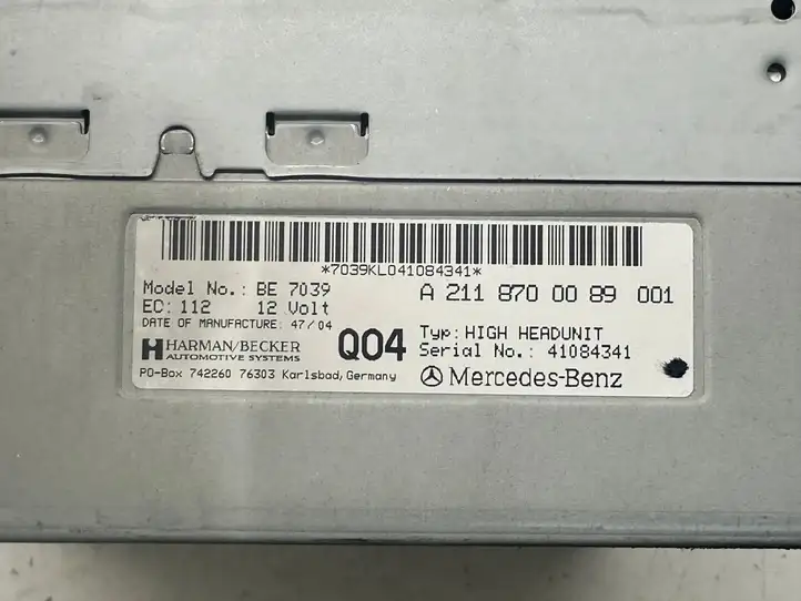 Mercedes-Benz E W211 (2002 - 2009) A2118700089 Магнитола / мультимедийная система — фото 2