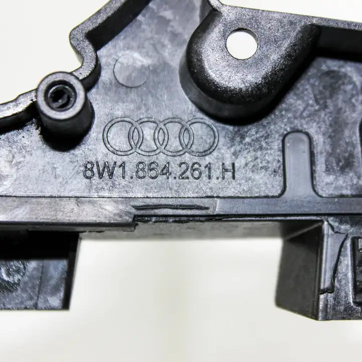 Audi A4 S4 B9 8W (2019 - ) 8W1864261H Прочие детали салона — фото 6