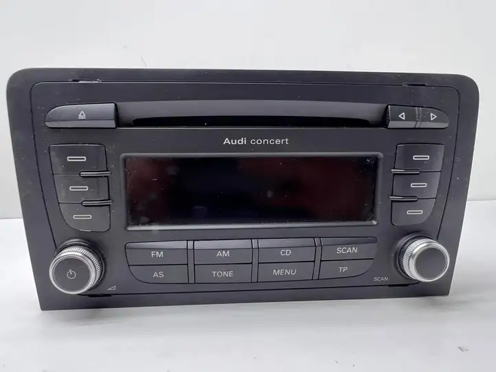 Audi A3/S3 8P (2008 - 2013) 8P0035186S Магнитола / мультимедийная система — фото 1