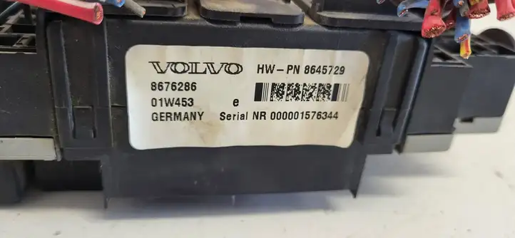 Volvo S60 (2000 - 2004) 8676286 Блок предохранителей (комплект) — фото 6