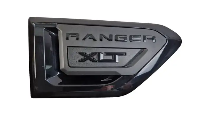 Ford Ranger (2019 - ) KB3J16G000 Молдинг крыла — фото 1