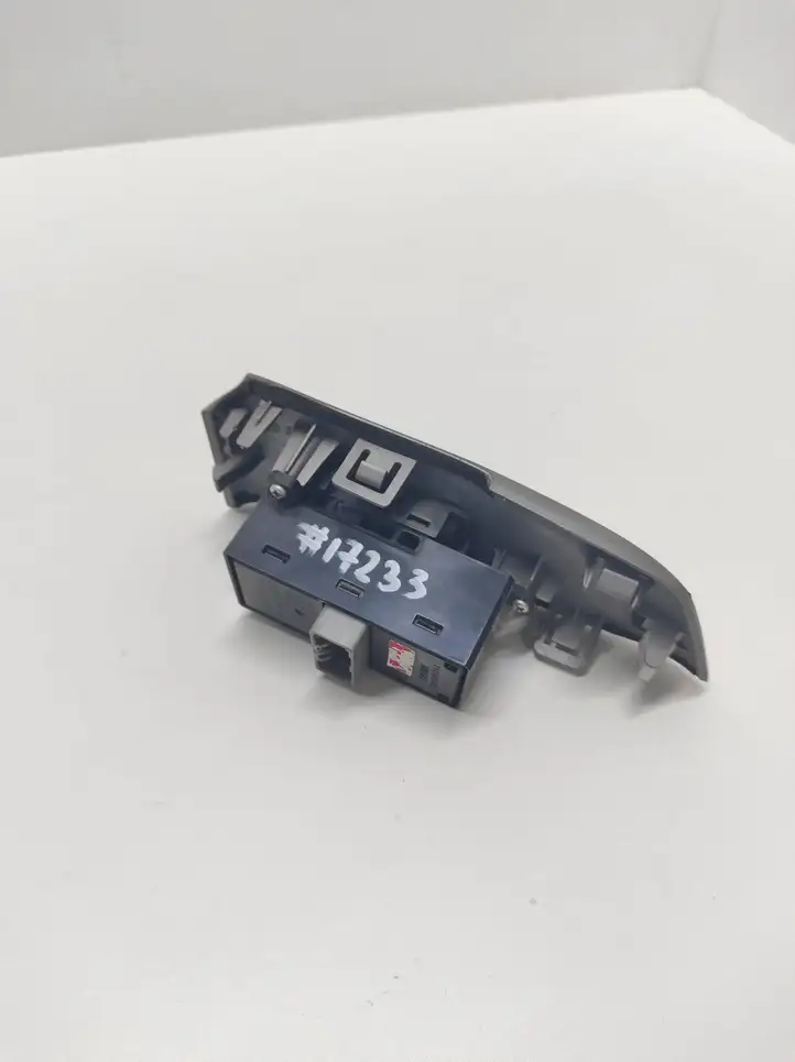 Honda Accord (2008 - 2016) 35780TL4E01M1 Кнопка стеклоподъемников — фото 2