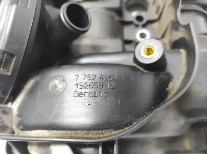 BMW 7 E65 E66 (2001 - 2008) 7792426 Крышка головки блока цилиндров — фото 4
