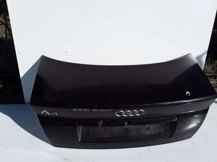 Audi A4 S4 B5 8D Galinis dangtis (bagažinės)