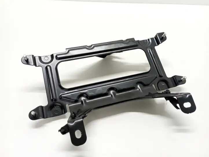 BMW 7 F01 (2008 - 2016) 65159153136 Кронштейн усилителя звука — фото 1
