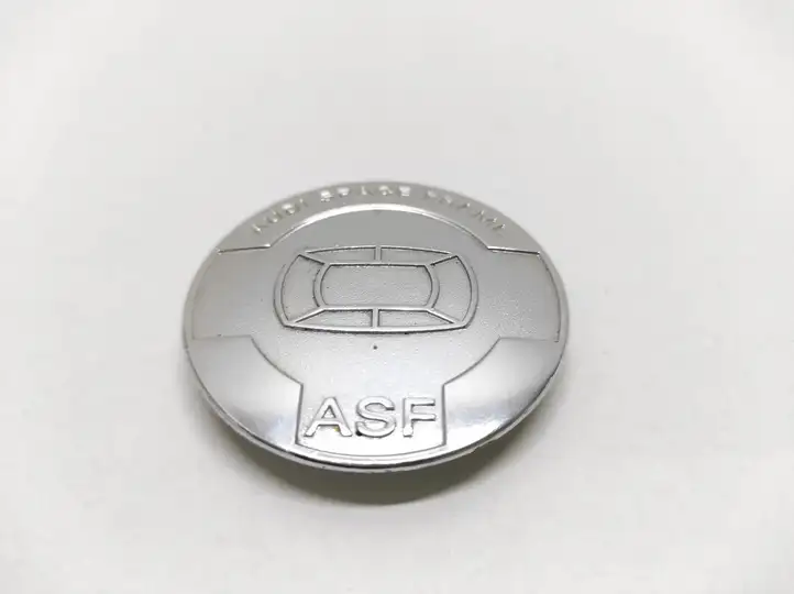 Audi A8 S8 D2 4D (1999 - 2002) 8Z0854519 Эмблема автомобиля — фото 1
