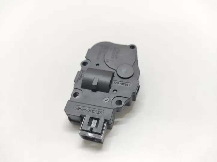BMW 7 F01 (2008 - 2016) 03032011 Двигатель задвижки потока воздуха — фото 1