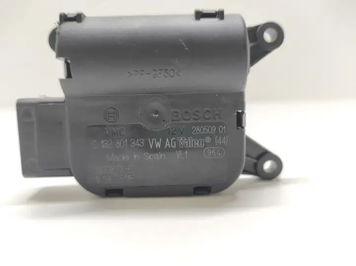 Seat Altea XL (2004 - 2015) 1K1907511E Двигатель задвижки потока воздуха — фото 4