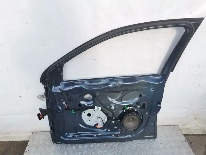 Volkswagen Jetta V (2005 - 2010) Дверь — фото 2