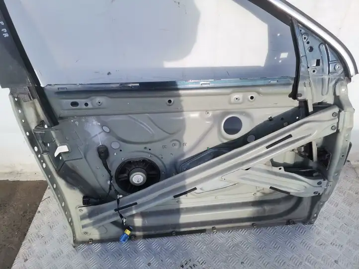 Volkswagen Jetta V (2005 - 2010) Дверь — фото 3