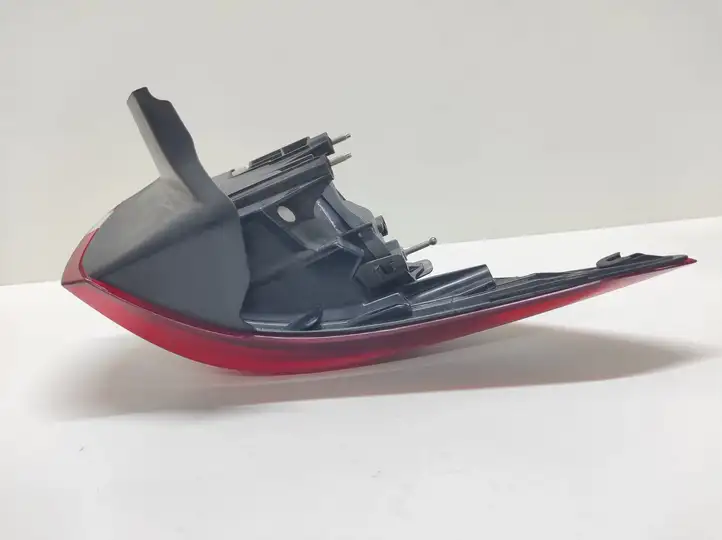 Opel Astra K (2015 - 2020) 900842748L7A Задний фонарь в кузове — фото 4