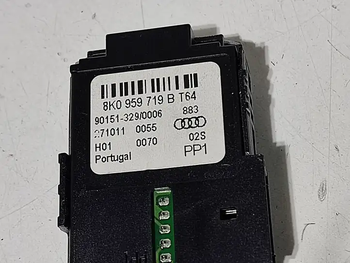 Audi A4 S4 B8 8K (2011 - 2015) 8K0959719B Другие включатели / ручки/ переключатели — фото 3