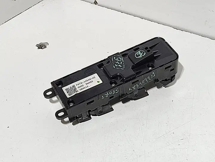 Land Rover Discovery Sport (2014 - 2019) FK7214540AC Блок кнопок стеклоподъемников — фото 3