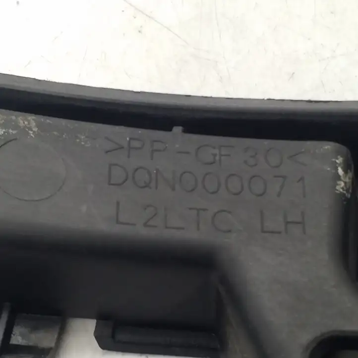 Land Rover Range Rover Sport L320 (2005 - 2009) DQN000071 Кронштейн заднего бампера — фото 2