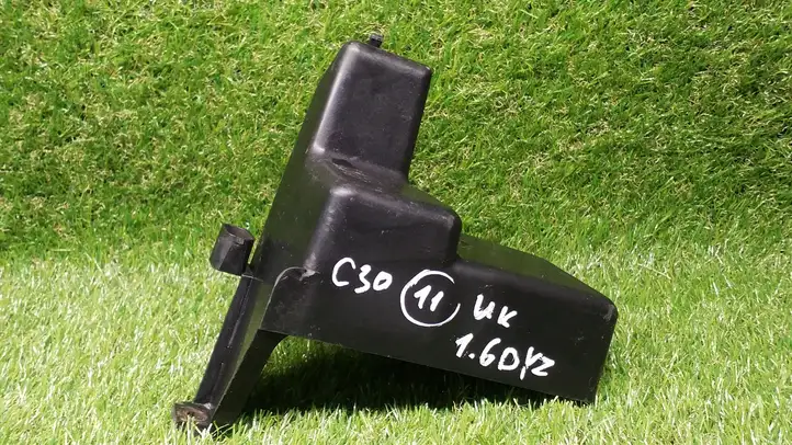 Volvo C30 (2010 - 2013) 31294793 Крышка ящика аккумулятора — фото 1