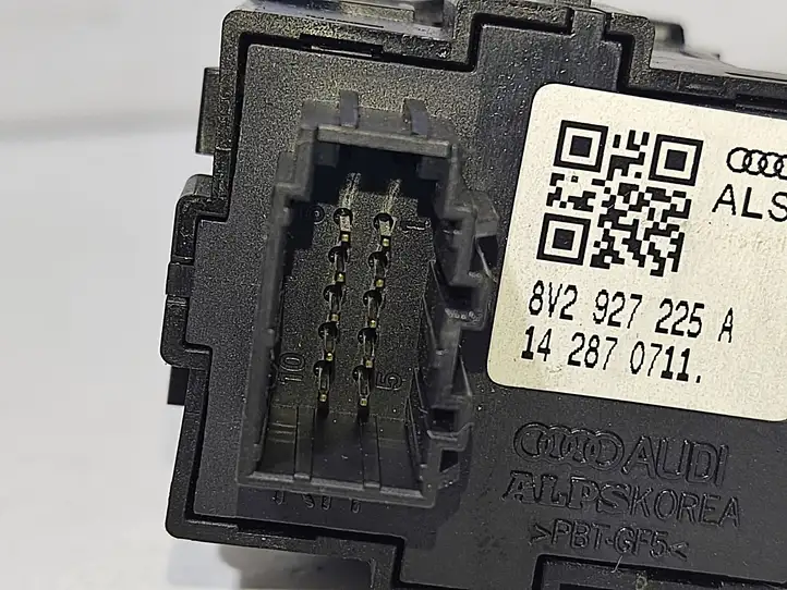 Audi A3/S3 8V (2012 - 2016) 8V2927225A Кнопка ручного тормоза — фото 3