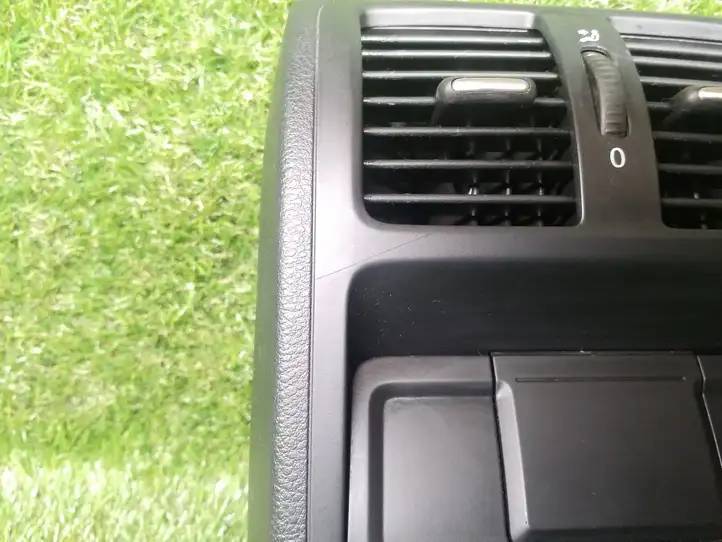 Volkswagen PASSAT B6 (2005 - 2010) 3C0864298BB Задний воздушный дефлектор — фото 3