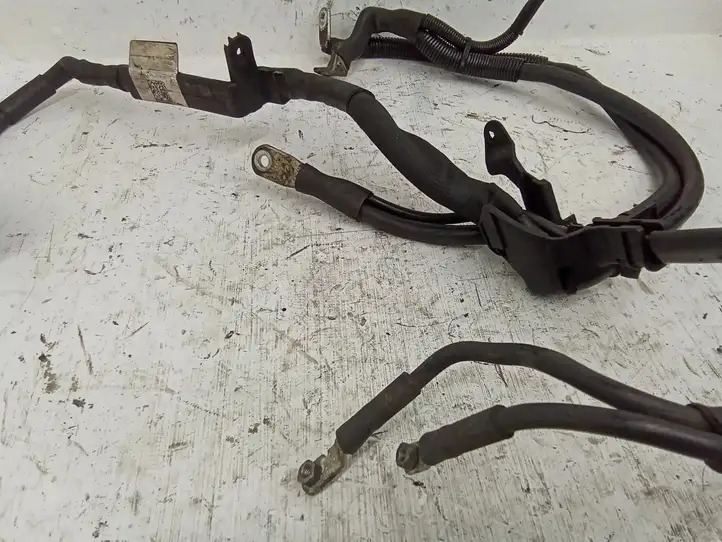 Audi A8 S8 D4 4H (2010 - 2014) 4H0971224AE Плюсовой провод аккумулятора — фото 2