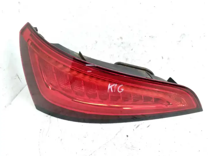 Audi Q5 SQ5 (2012 - 2017) 8R0945093C Задний фонарь в крышке багажника — фото 1